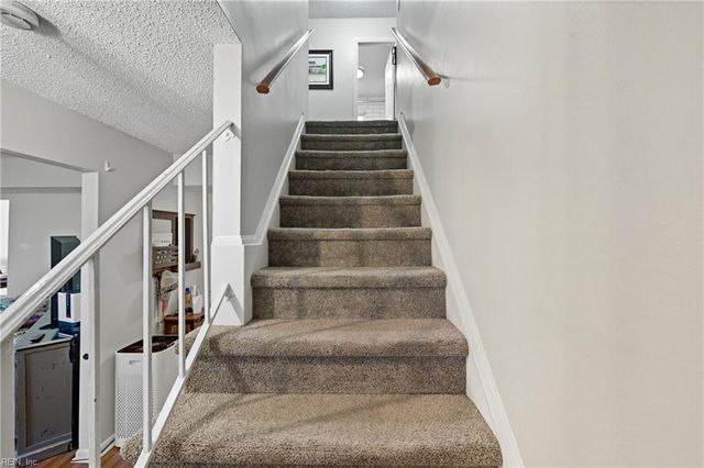 2516 Placid PL, Virginia Beach, VA 23453