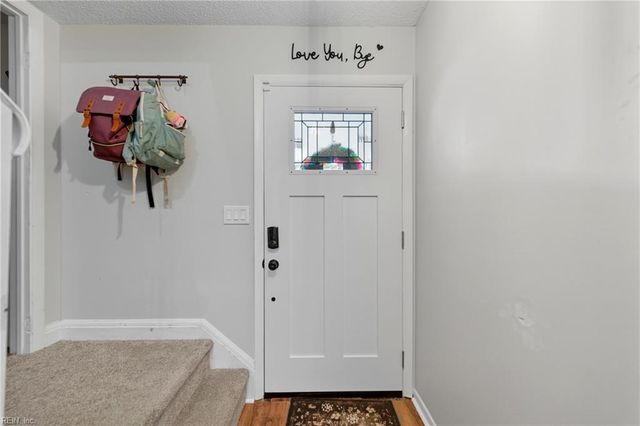 2516 Placid PL, Virginia Beach, VA 23453