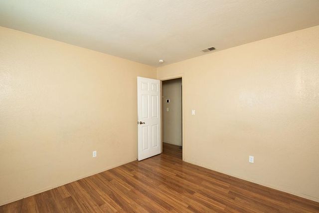 309 Lovell Way, Manteca, CA 95336
