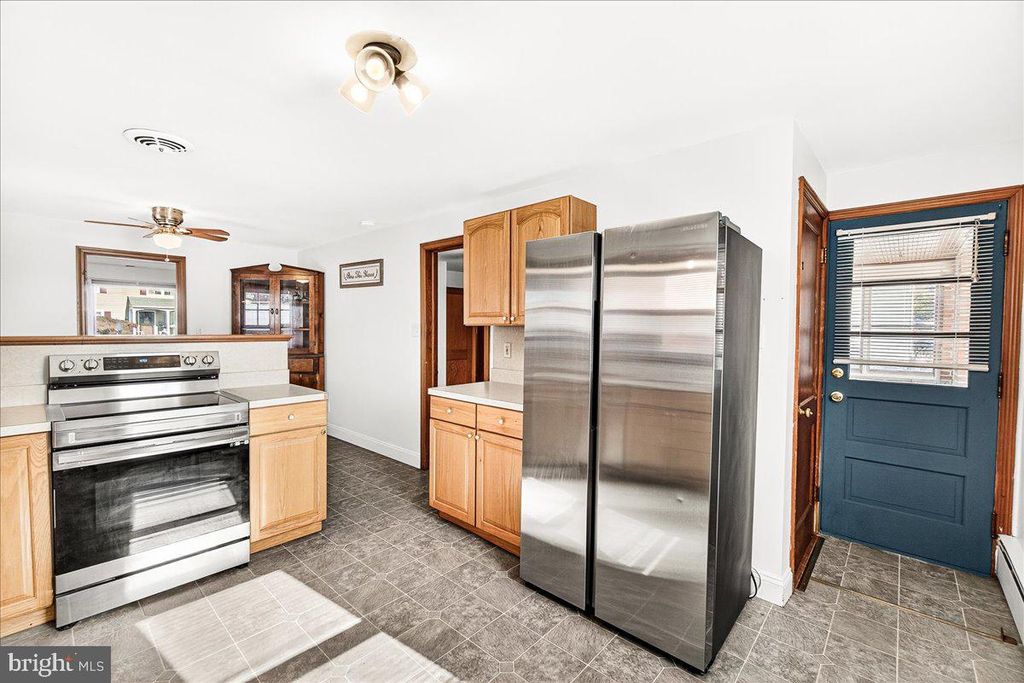 Image 10 of property listing at 110 LAKIN AVE, Boonsboro, MD 21713