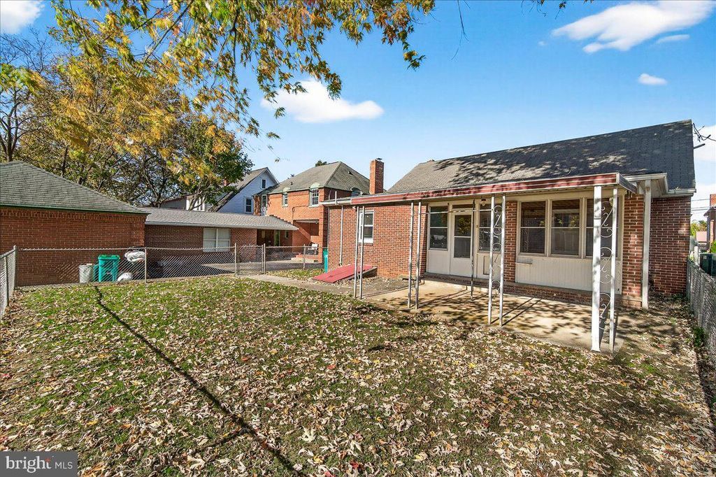 Image 24 of property listing at 110 LAKIN AVE, Boonsboro, MD 21713