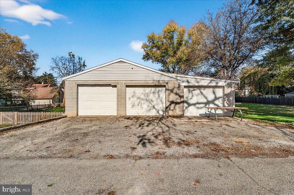 Image 29 of property listing at 110 LAKIN AVE, Boonsboro, MD 21713