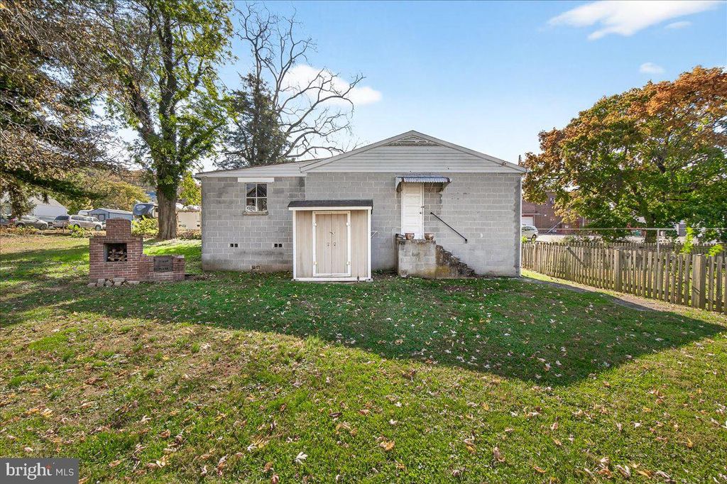 Image 30 of property listing at 110 LAKIN AVE, Boonsboro, MD 21713