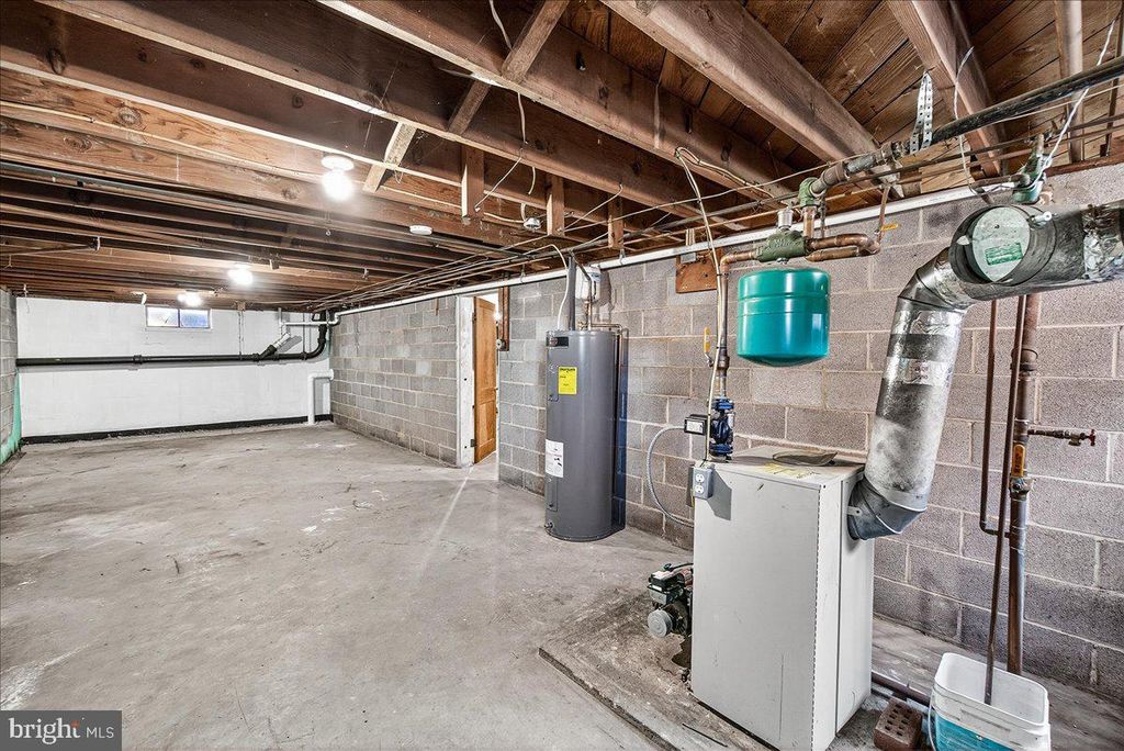 Image 36 of property listing at 110 LAKIN AVE, Boonsboro, MD 21713