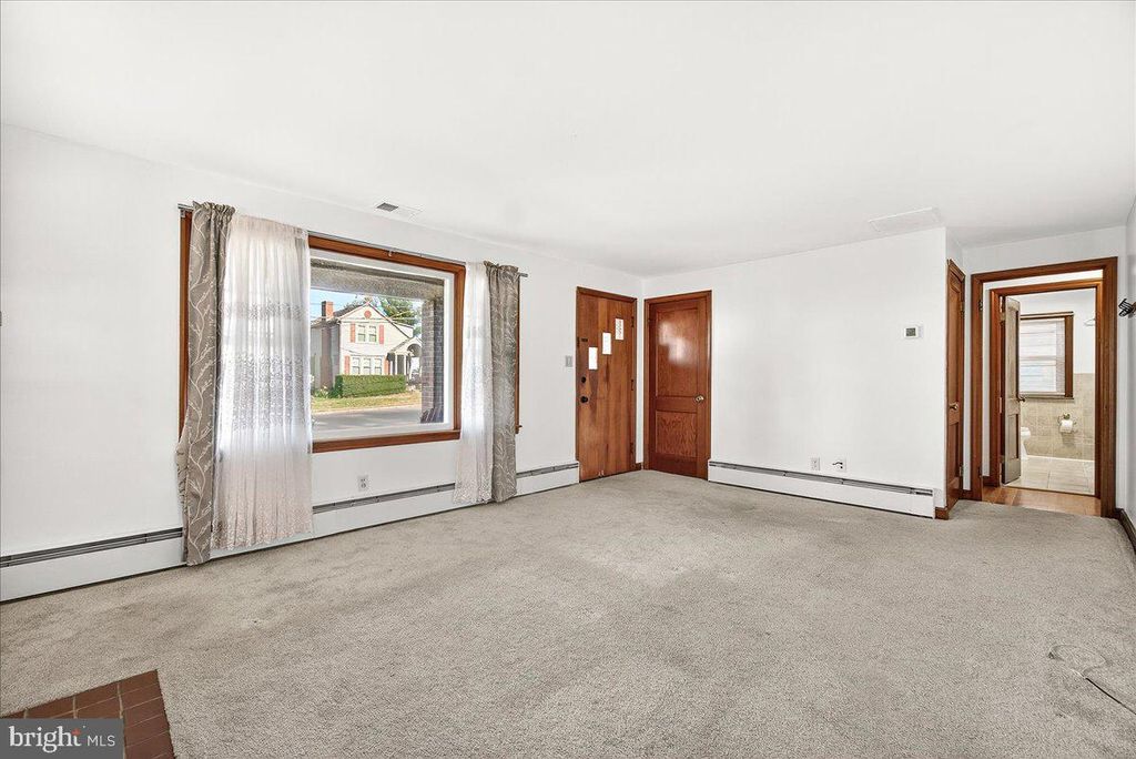 Image 6 of property listing at 110 LAKIN AVE, Boonsboro, MD 21713