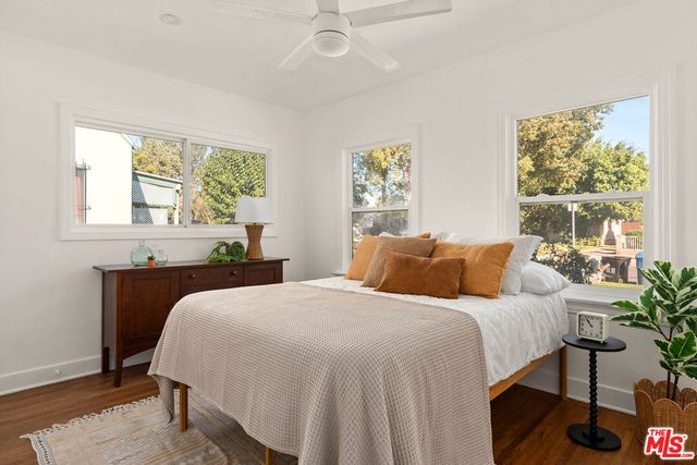 3220 Garden Avenue, Los Angeles, CA 90039