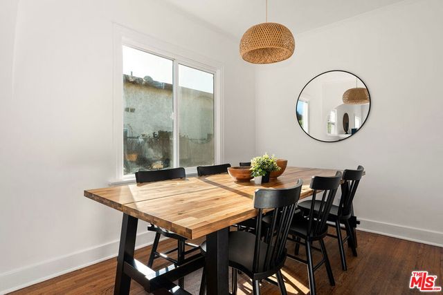 3220 Garden Avenue, Los Angeles, CA 90039