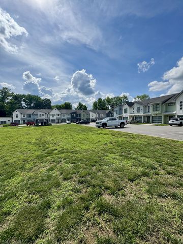 160 Excell Rd Unit B, Clarksville, TN 37043