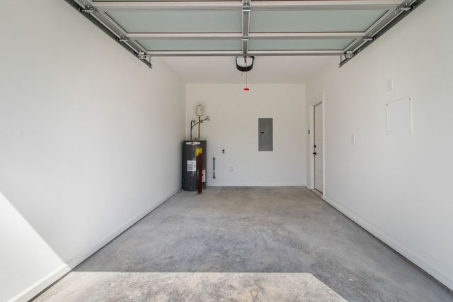 160 Excell Rd Unit B, Clarksville, TN 37043
