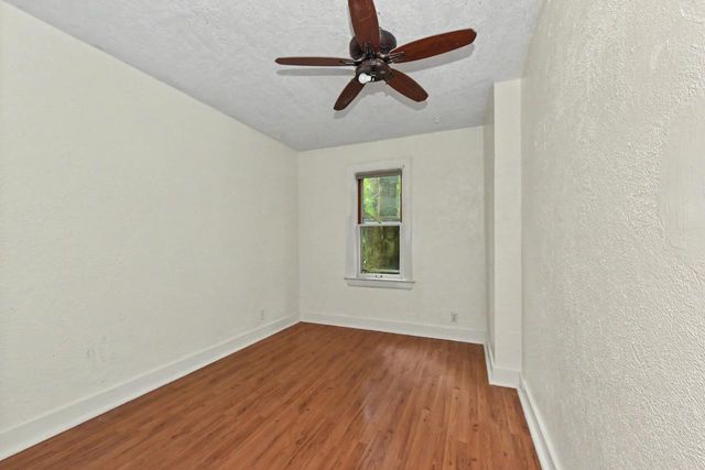 2631 N Booth STREET, Milwaukee, WI 53212