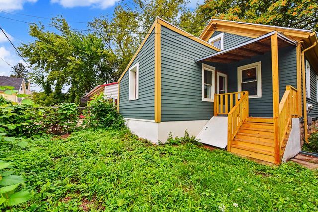 2631 N Booth STREET, Milwaukee, WI 53212