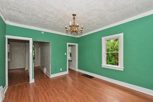2631 N Booth STREET, Milwaukee, WI 53212