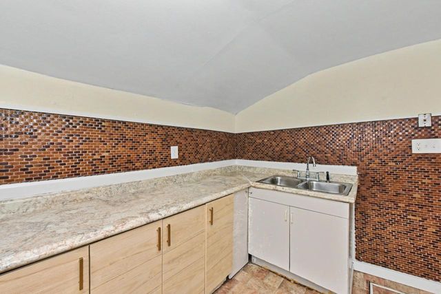 2631 N Booth STREET, Milwaukee, WI 53212