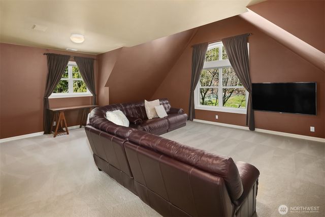 29002 NE 3rd Way, Carnation, WA 98014