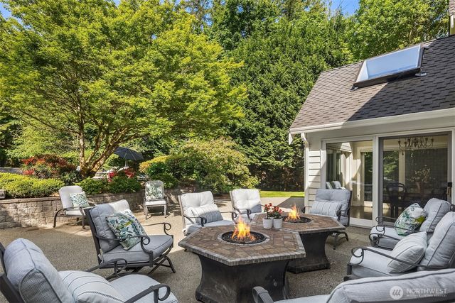 29002 NE 3rd Way, Carnation, WA 98014