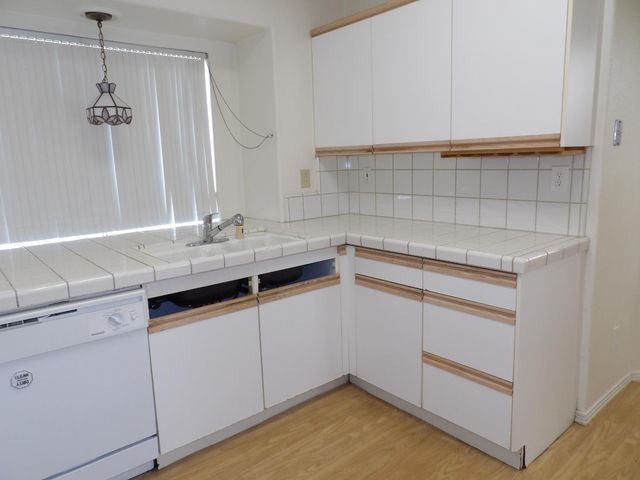 9264 N Concord Drive, Fresno, CA 93720