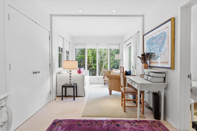 60 Skimhampton Road, East Hampton, NY 11937