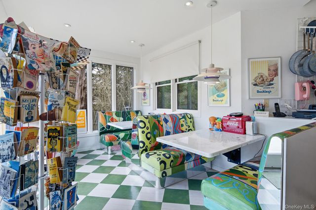 60 Skimhampton Road, East Hampton, NY 11937