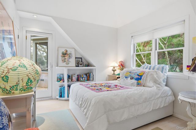 60 Skimhampton Road, East Hampton, NY 11937