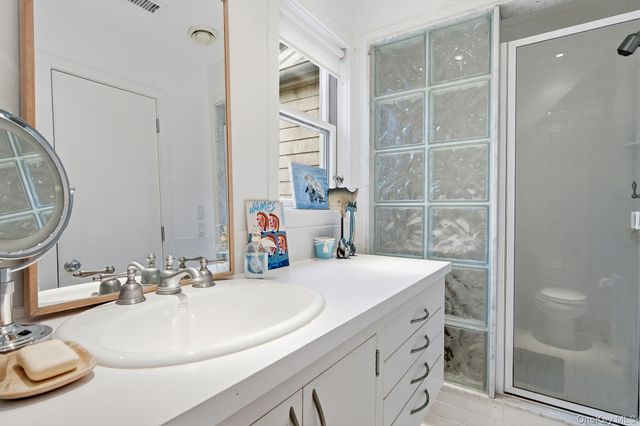 60 Skimhampton Road, East Hampton, NY 11937