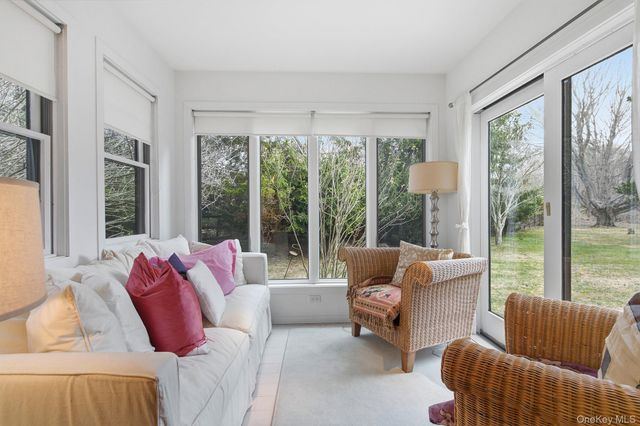 60 Skimhampton Road, East Hampton, NY 11937
