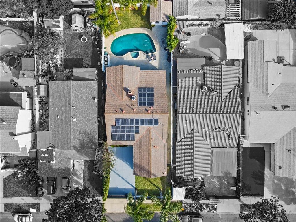 Image 71 of property listing at 6900 Katherine Avenue, Van Nuys, CA 91405