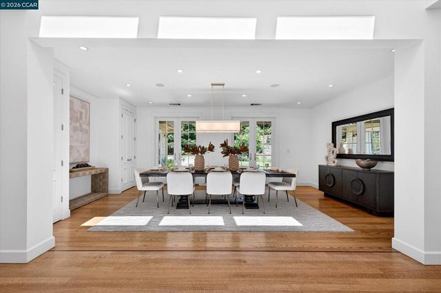 1165 Glen Rd, Lafayette, CA 94549