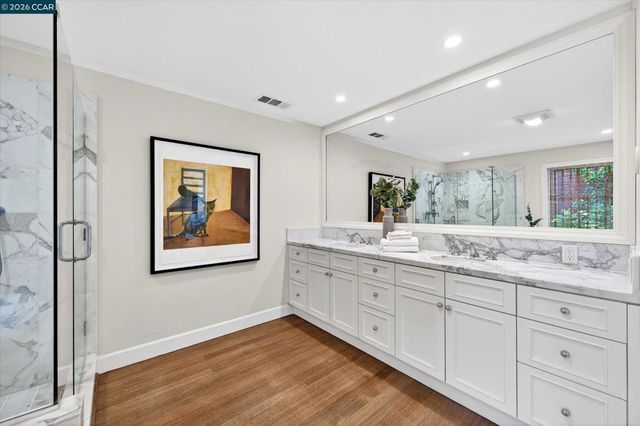 1165 Glen Rd, Lafayette, CA 94549
