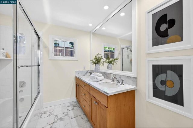 1165 Glen Rd, Lafayette, CA 94549