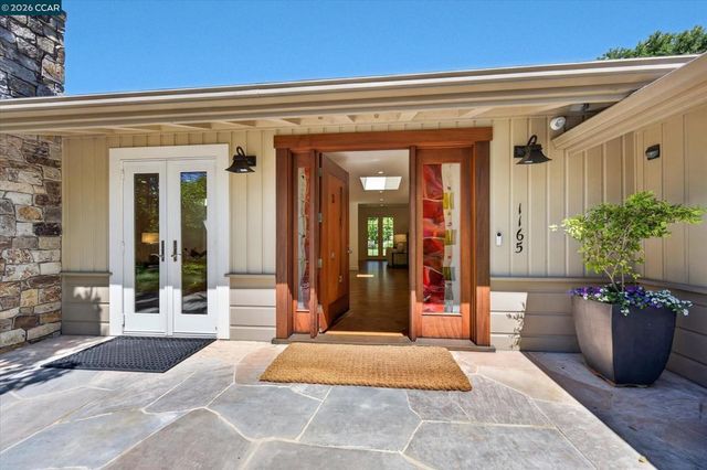 1165 Glen Rd, Lafayette, CA 94549
