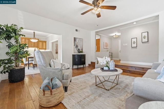 4242 Henning Dr, Concord, CA 94521