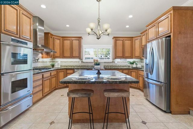 4242 Henning Dr, Concord, CA 94521