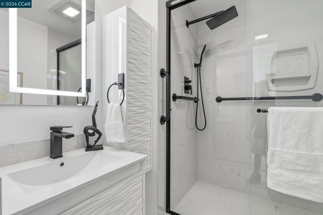 4242 Henning Dr, Concord, CA 94521