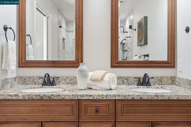 4242 Henning Dr, Concord, CA 94521