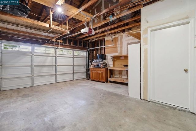 4242 Henning Dr, Concord, CA 94521