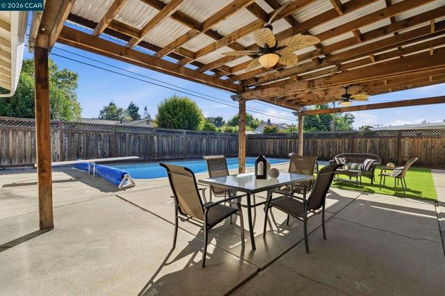 4242 Henning Dr, Concord, CA 94521