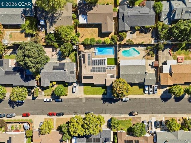 4242 Henning Dr, Concord, CA 94521