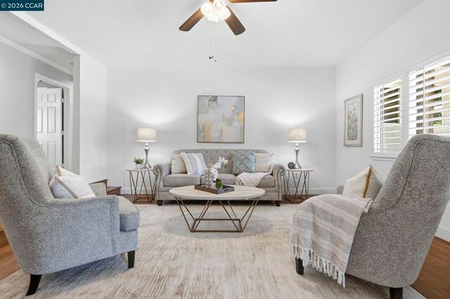 4242 Henning Dr, Concord, CA 94521