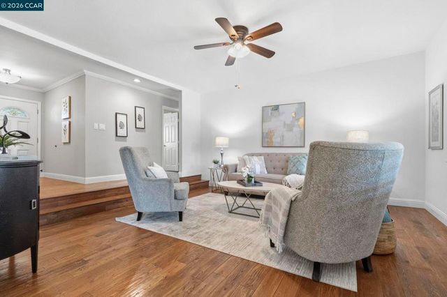 4242 Henning Dr, Concord, CA 94521
