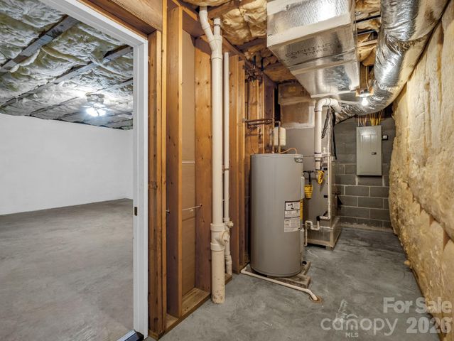 25 Coldwater Lane, Laurel Park, NC 28739