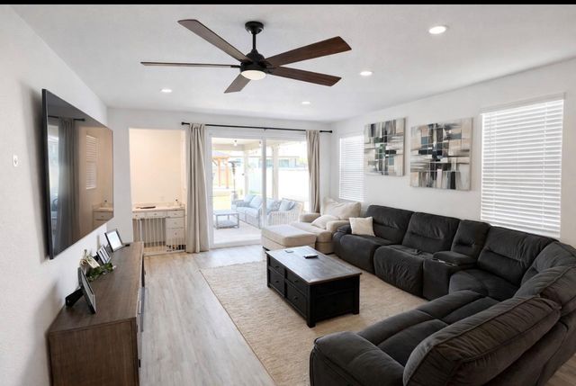 20707 John Gill DR, Manor, TX 78653