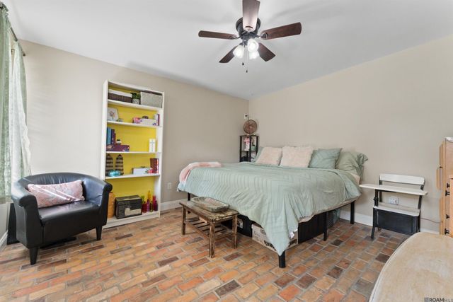 13454 Leon A Babin Sr Rd, Gonzales, LA 70737