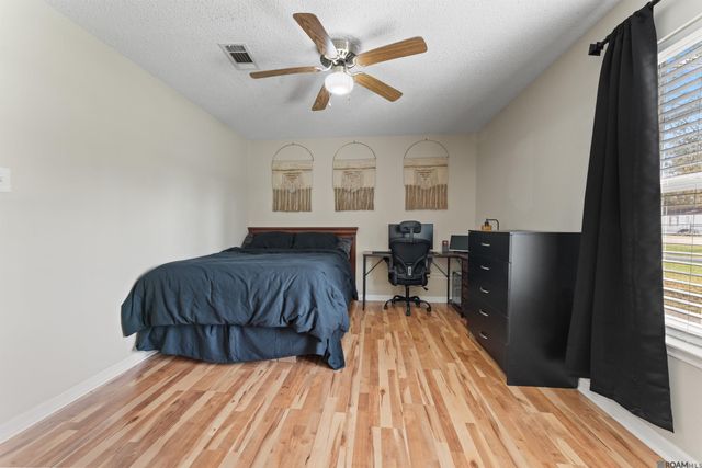 13454 Leon A Babin Sr Rd, Gonzales, LA 70737