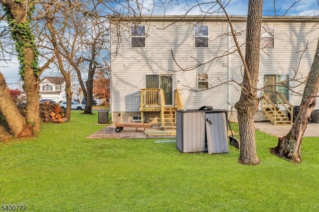 348 Silk St, Lawnside Boro, NJ 08045