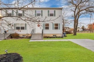 348 Silk St, Lawnside Boro, NJ 08045