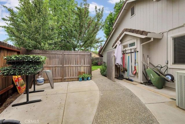 2441 Burl Court, Yuba City, CA 95991