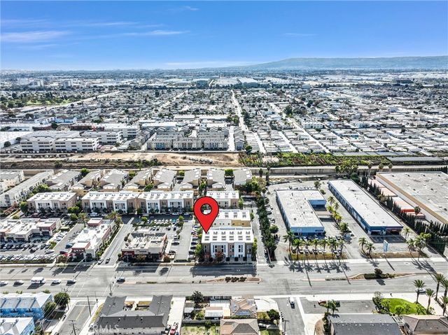 1602 W Artesia Square A, Gardena, CA 90248