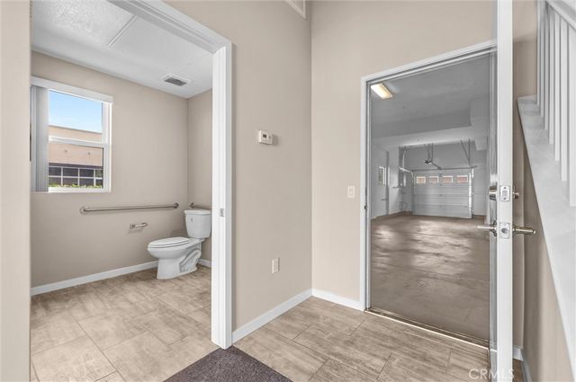 1602 W Artesia Square A, Gardena, CA 90248
