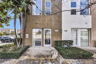 1602 W Artesia Square A, Gardena, CA 90248