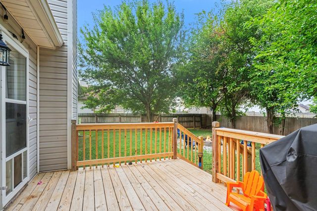 4004 New Grange Cir, Clarksville, TN 37040